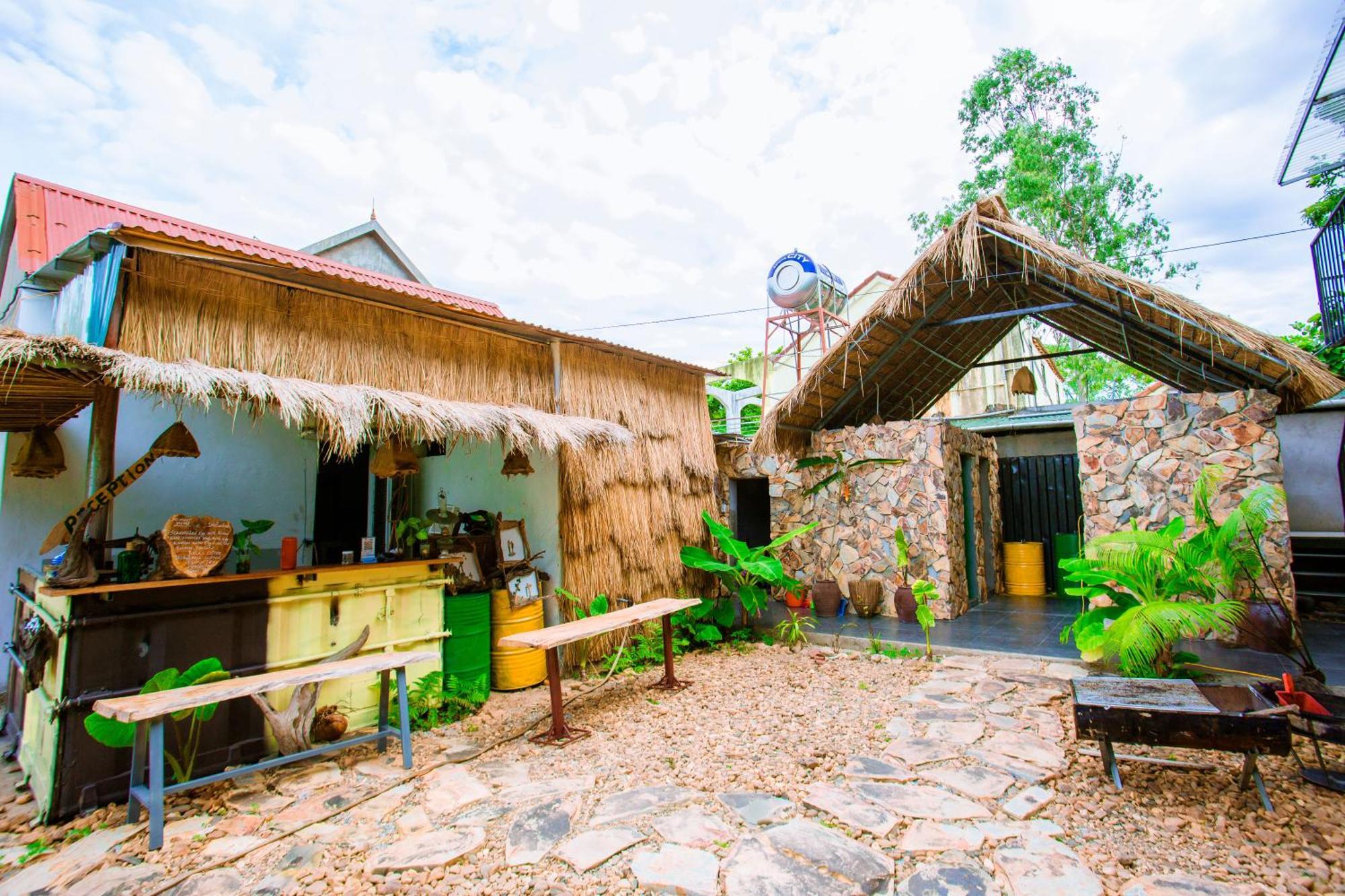 Phong Nha A Little Leaf Homestay Экстерьер фото